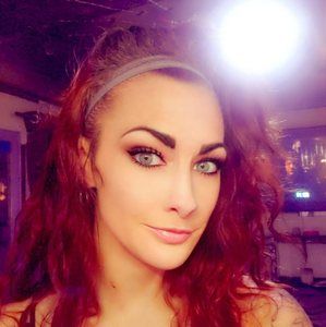 Meet your Posher, Alicia